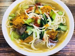 -江西炒粉瓦罐汤奉化牛肉面(邱隘镇中路店)