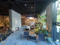 -J Create城市露营咖啡·简餐·宠物(上海动物园店)