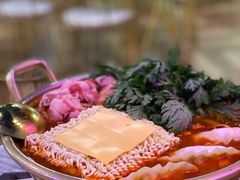 部队火锅加芝士-HOTISLAND海鸡岛·韩国料理(江南西店)