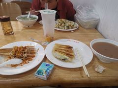 -小街锅贴(西工饭庄七分店)
