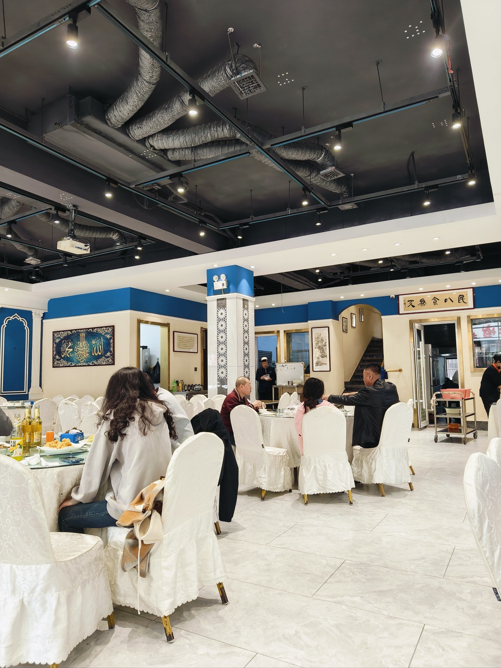 get当地人推荐的老店