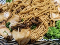 松茸干拌面-囿面传统制面馆(中央路店)