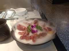 -三不牛腩(宾虹路店)