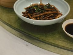 -上海小南国(仲盛世界商城店)