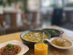 鲜榨橙汁-不二·民谣音乐餐酒吧(九眼桥店)