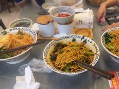 -梅溪·小伙子干挑面(安吉总店)
