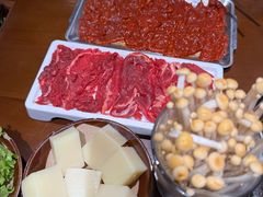 -黔有有贵州酸汤夺夺粉火锅(五味十字店)