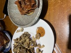 -95号酱骨·一块豆腐(展春园西路店)