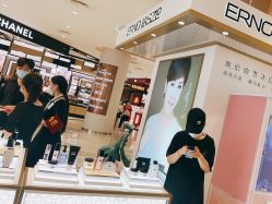 -奥伦纳素Erno Laszlo