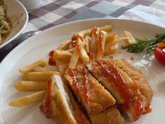 -起士林西餐厅(东经路店)