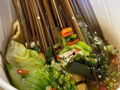 -怂嘴冷锅串串&乐山烧烤(中赢康康谷店)