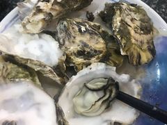 -锤头鲨毛肚海鲜烤肉自助餐厅(国购广场店)