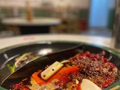 菌汤鸳鸯锅-有拈头成都市井火锅(南山总店)