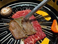 -炼火烤肉店