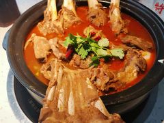 -沪小胖·小龙虾·蓝龙王(八佰伴店)