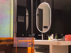 -CHIC外星人电竞酒店(春熙路店)