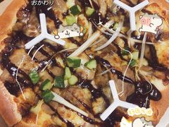果木香风味烤鸭比萨-必胜客(松雷店)