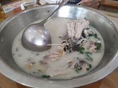 -美顺香食府鱼头老店(雪野湖店)