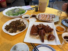-烧鹅妹饭店