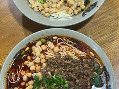 -丁丁猫重庆小面(徐州路店)