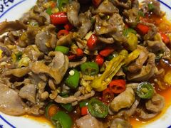 酸辣鸡杂-三湘四水正宗湘菜(君峰路店)