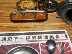 -青瓦炭韩潮烤肉(花园道店)