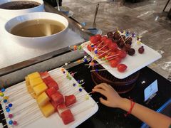 -飨食汇全日制餐厅·昆山皇冠假日酒店(九方店)