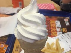 甜筒-汉堡王(大连柏威年餐厅店)