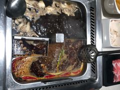 -海底捞火锅鲜切牛肉主题店(长寿路店)
