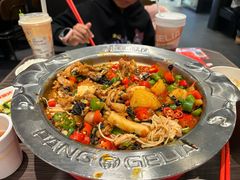 -胖哥俩肉蟹煲(湖滨银泰in77店)