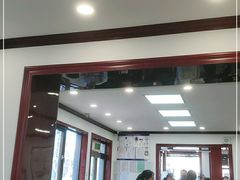 大堂-门框胡同百年卤煮(新街口店)