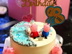 小猪佩奇生日蛋糕-咖咖熊蛋糕定制·蓝风车动物奶油