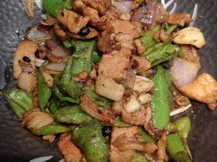 小炒小鲜肉-鱼亨小鲜酸菜鱼(大信店)