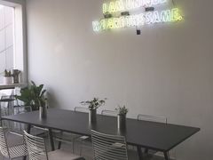 -UNI UNI(环亚凯瑟琳店)