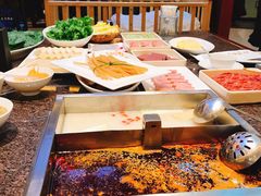 -皇城老妈·大连海鲜火锅(港湾店)