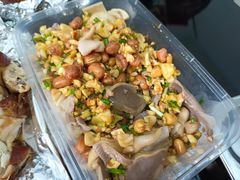 白灼鹅杂-顺徕德·仙庙烧鸡(兴宁总店)