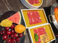 -一绪に和牛寿喜烧(罗湖益田假日店)