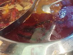 -黔哆哆地摊酸汤火锅(清湖店)