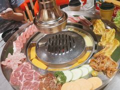 -哈哈碳都·牛肋条无限自助烤肉(台江万达店)