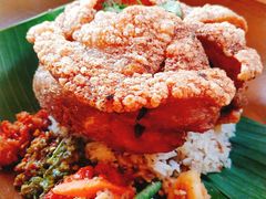 猪脚饭-Naughty Nuri’s Phuket