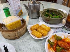 -尝囍煲仔小菜