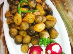 黑松露焗草菇-椿记烧鹅(叠彩店)