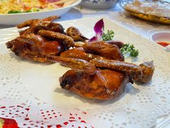 妙龄乳鸽-香山家宴