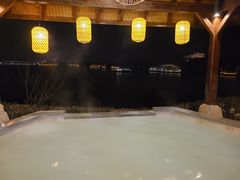 -天目湖涵田半山温泉水乐园