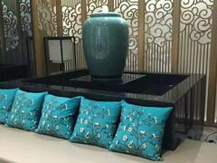 -新盈光·云会所(百丈东路店)