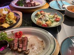 -DEEP·美式餐吧(五棵松华熙LIVE店)