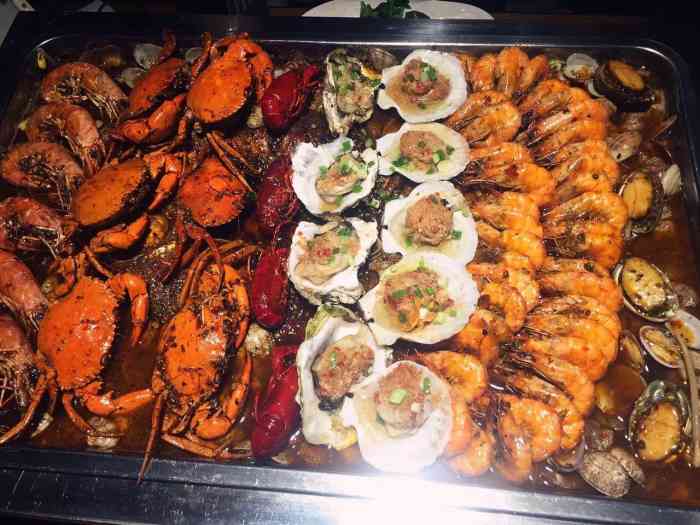 海鲜约烩-"一般吧,相比没有太原街的海鲜聚会好吃.服.