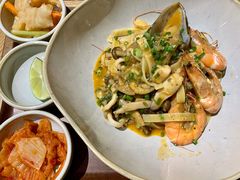 冬阴功汤海鲜意面-HELLO 27 意面·沙拉·帕尼尼