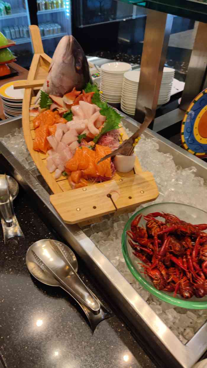 长富宫饭店兰花台牛排荟·中西日自助餐