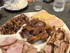 -胡记真不同饭店(临河街店)